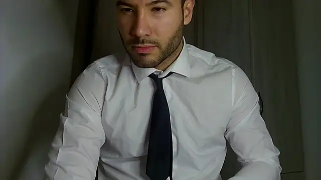 Snapshot of Justynn1 chatting on 6, 4, 2026 Justynn1 online show from 6, 4, 2026