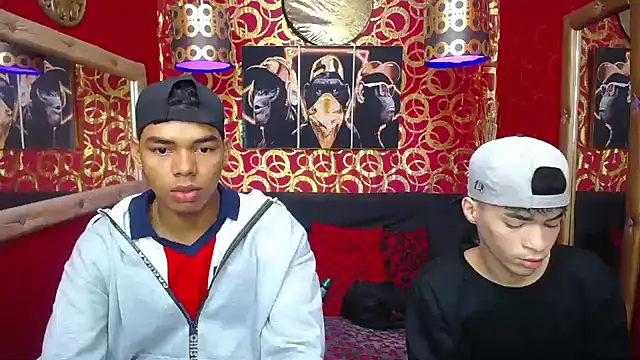 Snapshot of PEINBOYS chatting on 21, 3, 2025 PEINBOYS online show from 21, 3, 2025