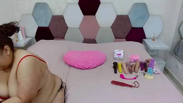 angel blue online show from 9, 2, 2026