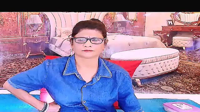 Snapshot of IndianAllure chatting on 20, 4, 2026 IndianAllure online show from 20, 4, 2026