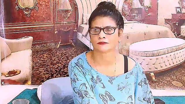 Snapshot of IndianAllure chatting on 13, 6, 2026 IndianAllure online show from 13, 6, 2026