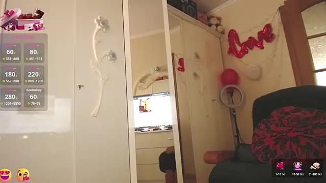 icelady77 online show from 11, 3, 2025