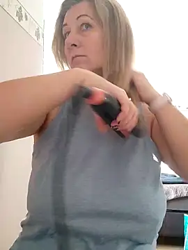 Elza01 online show from 29, 9, 2025