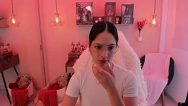 Zoe Bae online show from 20, 3, 2025