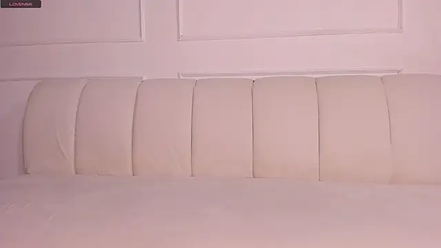 Emma jonness online show from 8, 1, 2025