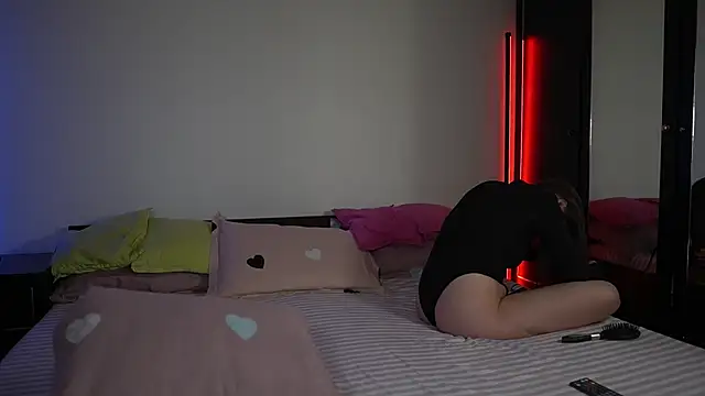 TiffanyPierce online show from 20, 2, 2025