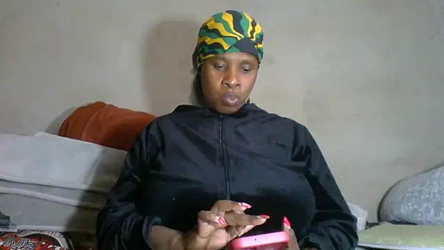 Choco-Coco10 online show from 26, 5, 2026