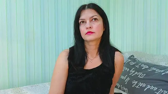 Snapshot of _Lily_ chatting on 14, 4, 2026 Lily online show from 14, 4, 2026