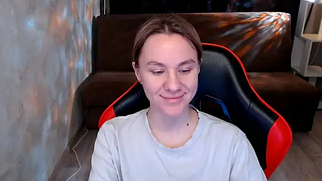 Mila Jon online show from 26, 11, 2025