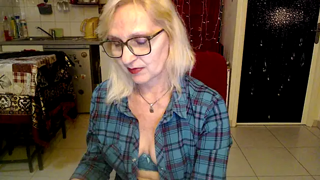 Snapshot of Ala-N-Dala chatting on 18, 3, 2026 Ala-N-Dala online show from 18, 3, 2026