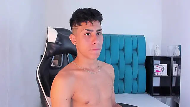 AlanNaughty online show from 24, 2, 2025