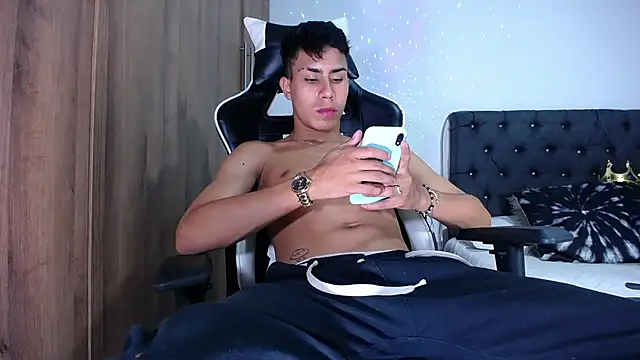 AlanNaughty online show from 15, 3, 2025