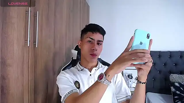 AlanNaughty online show from 21, 3, 2025