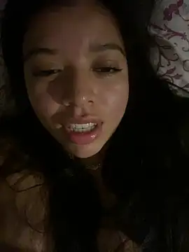 Snapshot of DulceAngelica chatting on 17, 3, 2026 DulceAngelica online show from 17, 3, 2026