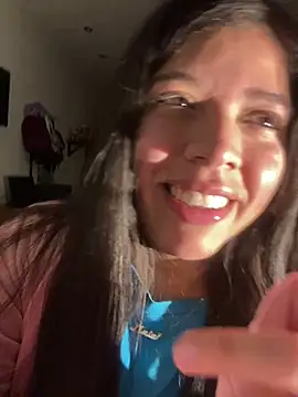 Snapshot of DulceAngelica chatting on 28, 4, 2026 DulceAngelica online show from 28, 4, 2026