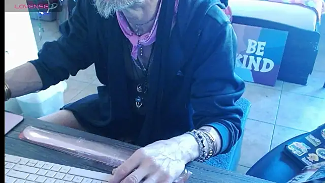 Snapshot of mycock2474u chatting on 19, 3, 2025 mycock2474u online show from 19, 3, 2025