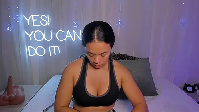 Snapshot of carolgaita chatting on 6, 2, 2025 carolgaita online show from 6, 2, 2025