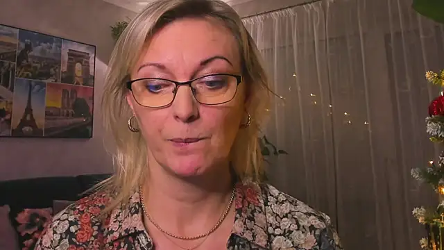 vanessa chat online show from 9, 1, 2025