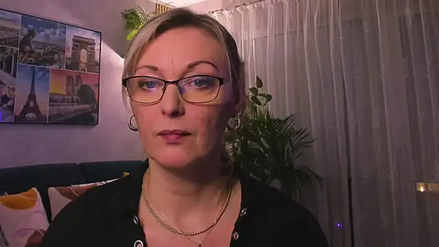 vanessa chat online show from 10, 2, 2025