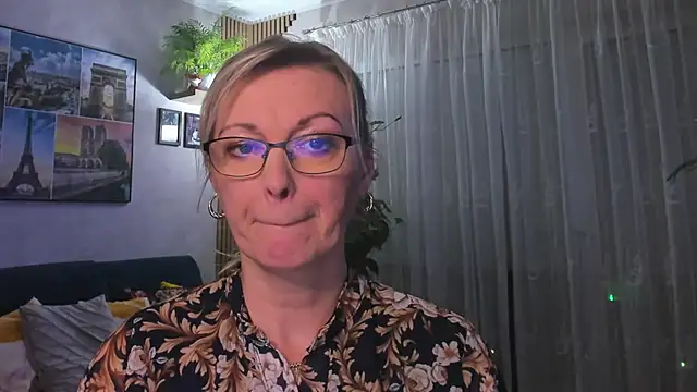 vanessa chat online show from 12, 3, 2025