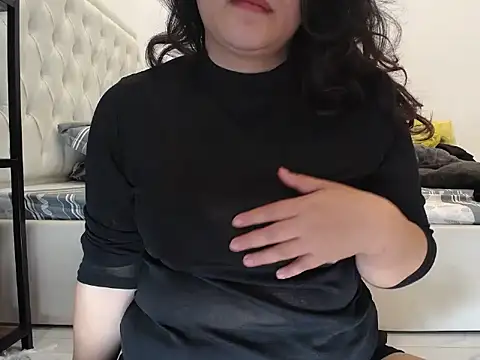 Squirt tsunami 268 online show from 5, 12, 2025