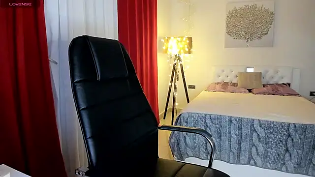 Colette  1977 online show from 11, 11, 2025