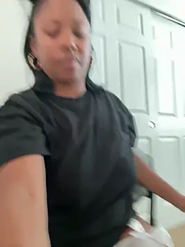 Snapshot of NaomiLust90 chatting on 2, 4, 2026 NaomiLust90 online show from 2, 4, 2026