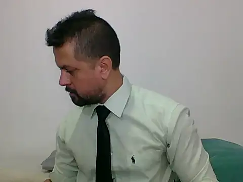 Snapshot of TRIISTAN_KING10 chatting on 17, 3, 2026 TRIISTAN KING10 online show from 17, 3, 2026