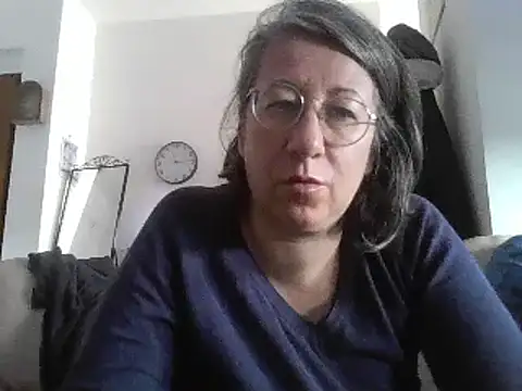 Snapshot of milkarock chatting on 10, 3, 2025 milkarock online show from 10, 3, 2025