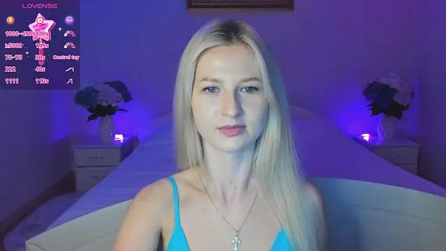 AnnaCarrera online show from 17, 11, 2025