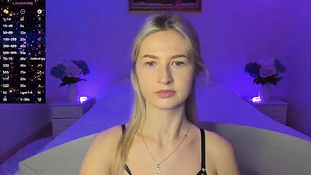 AnnaCarrera online show from 18, 12, 2025