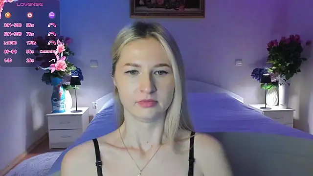 Snapshot of AnnaCarrera chatting on 5, 3, 2026 AnnaCarrera online show from 5, 3, 2026