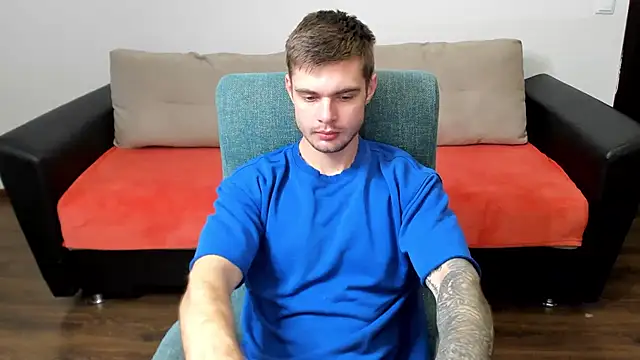 maks wolfis online show from 2, 12, 2024