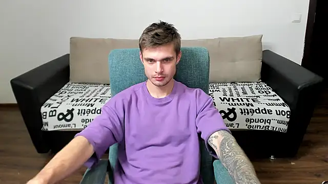 maks wolfis online show from 15, 12, 2024