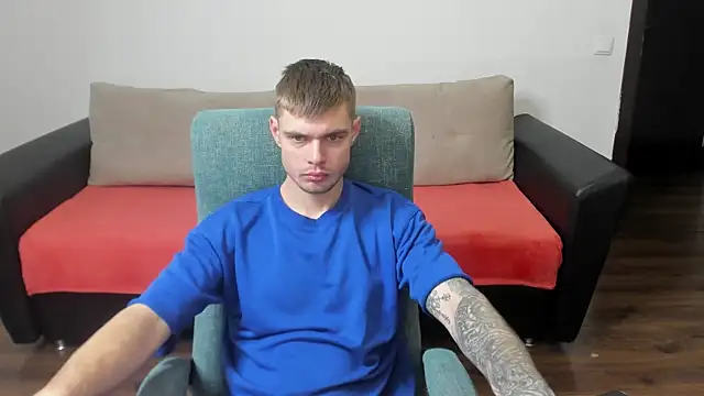 maks wolfis online show from 28, 1, 2025