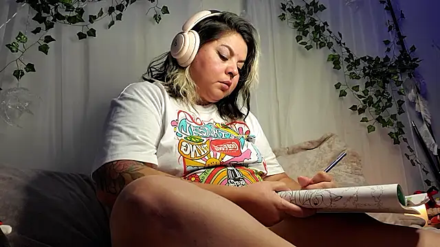 Satyn doll online show from 2, 12, 2024