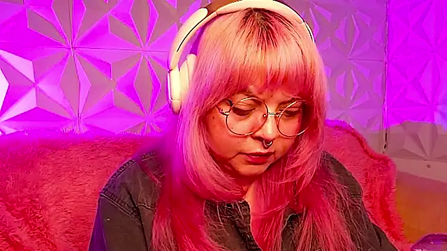 Satyn doll online show from 20, 2, 2026