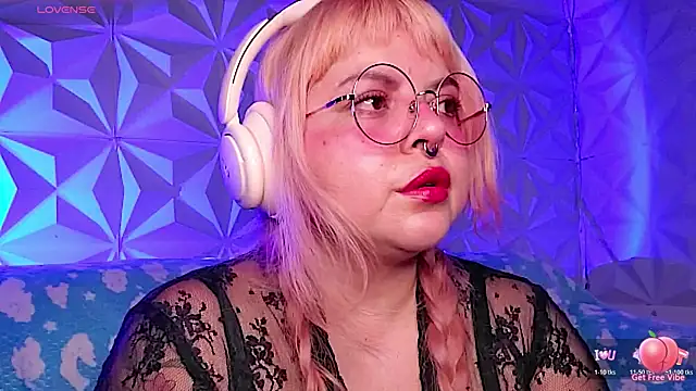 Satyn doll online show from 27, 3, 2026