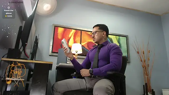 Snapshot of randyluke chatting on 28, 4, 2026 randyluke online show from 28, 4, 2026