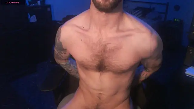 SexxxyLouis online show from 3, 11, 2025