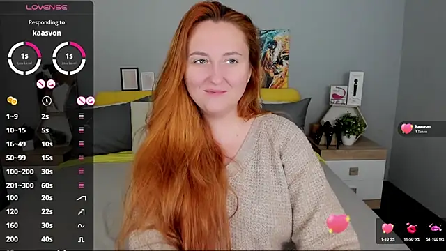 Snapshot of BabeLessi chatting on 12, 4, 2026 BabeLessi online show from 12, 4, 2026