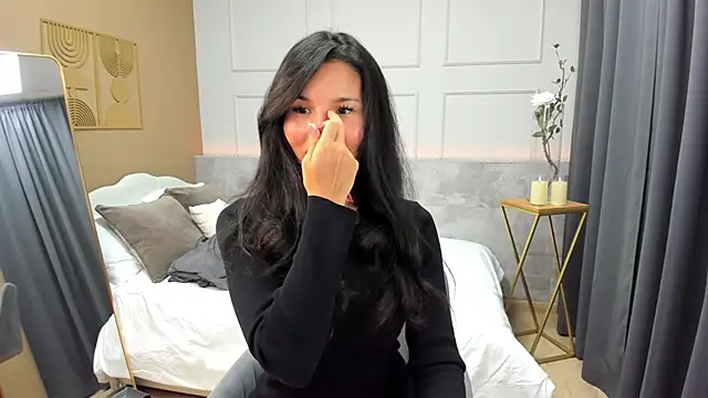 Snapshot of ErikaSoft chatting on 2, 12, 2025 ErikaSoft online show from 2, 12, 2025