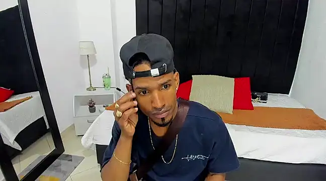 Snapshot of anhtony_wayans chatting on 8, 12, 2024 anhtony wayans online show from 8, 12, 2024
