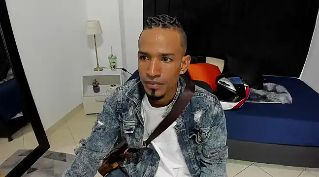 Snapshot of anhtony_wayans chatting on 14, 12, 2024 anhtony wayans online show from 14, 12, 2024