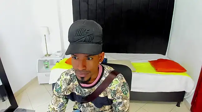 Snapshot of anhtony_wayans chatting on 3, 2, 2025 anhtony wayans online show from 3, 2, 2025