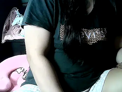 XbighotbootyX online show from 1, 10, 2025