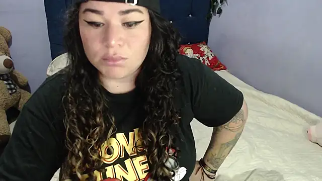 Snapshot of ANGELIQUE_KLANE chatting on 29, 12, 2024 ANGELIQUE KLANE online show from 29, 12, 2024