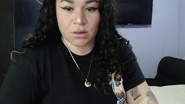 Snapshot of ANGELIQUE_KLANE chatting on 16, 1, 2025 ANGELIQUE KLANE online show from 16, 1, 2025