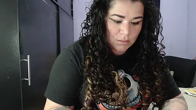 Snapshot of ANGELIQUE_KLANE chatting on 31, 1, 2025 ANGELIQUE KLANE online show from 31, 1, 2025