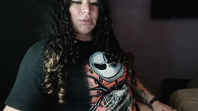 Snapshot of ANGELIQUE_KLANE chatting on 8, 2, 2025 ANGELIQUE KLANE online show from 8, 2, 2025
